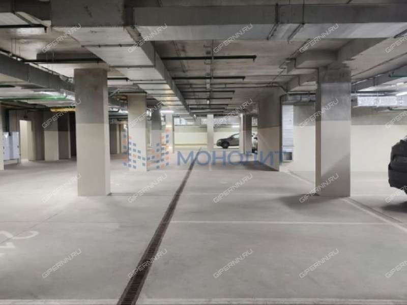 парковочное место на Большой Покровской улице