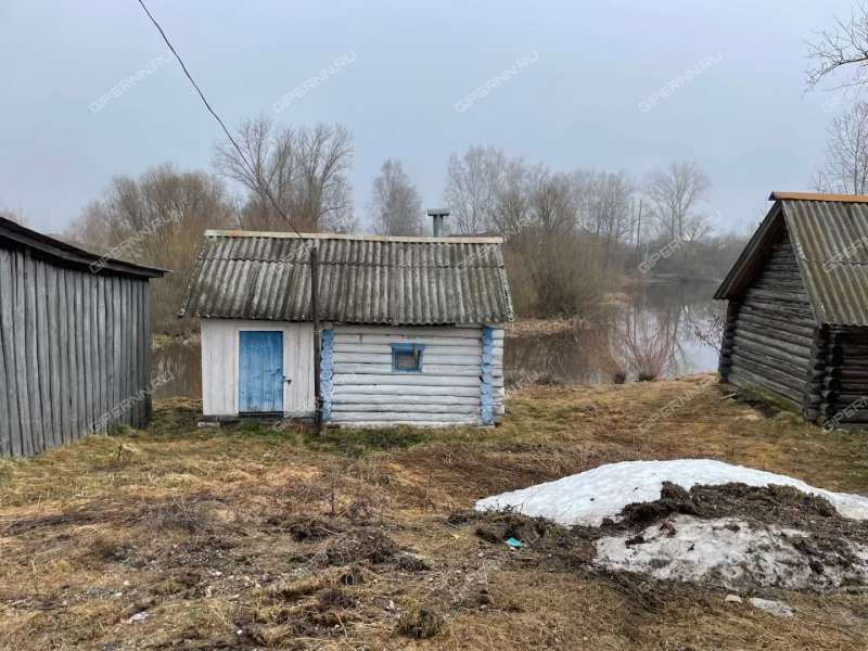 дом на Октябрьской улице село Мотызлей