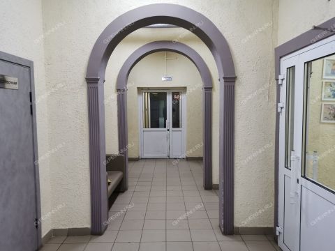 1-komnatnaya-b-r-60-letiya-oktyabrya-d-21-k1 фото