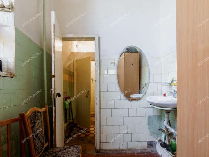 здание под офис, производственную площадь на Лесной улице