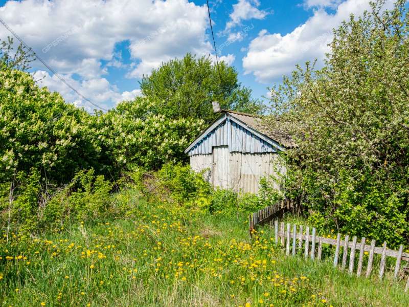 имущественный комплекс под офис на улице Центральная село Моисеевка