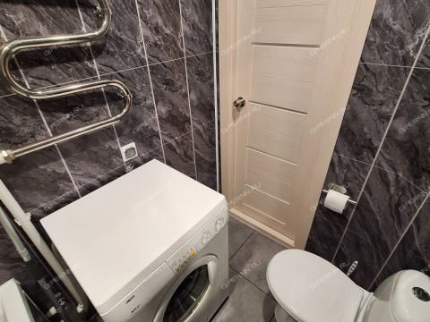 1-komnatnaya-ul-raduzhnaya-d-14 фото