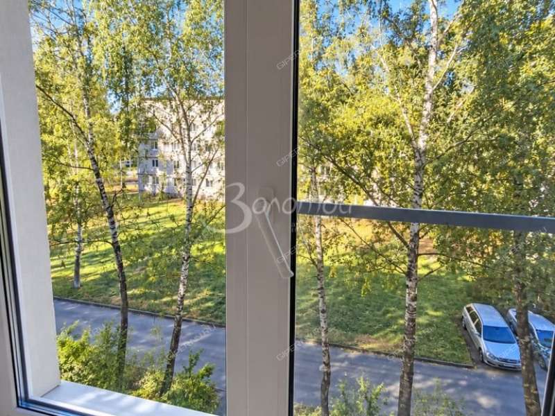 трёхкомнатная квартира на улице Федосеенко дом 94