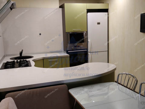 3-komnatnaya-ul-marshala-kazakova-d-8-k1 фото