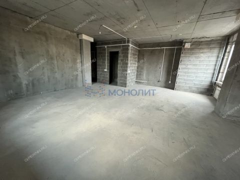 3-komnatnaya-ul-poltavskaya-d-15 фото