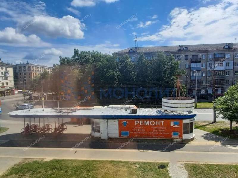 однокомнатная квартира на проспекте Кирова дом 1