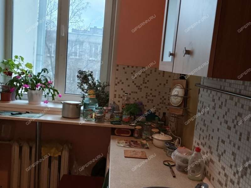 комната в доме 60 на улице Октябрьской Революции