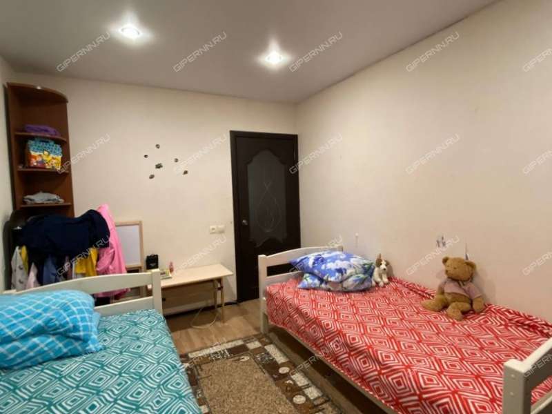 трёхкомнатная квартира на улице Сергея Акимова дом 18