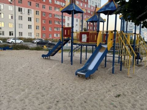 2-komnatnaya-b-r-yuzhnyy-d-1 фото