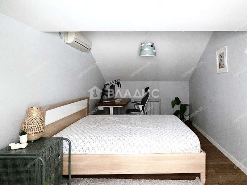 трёхкомнатная квартира на Ошарской улице дом 16