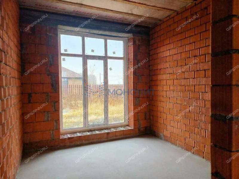 коттедж на улице Счастливая село Елховка