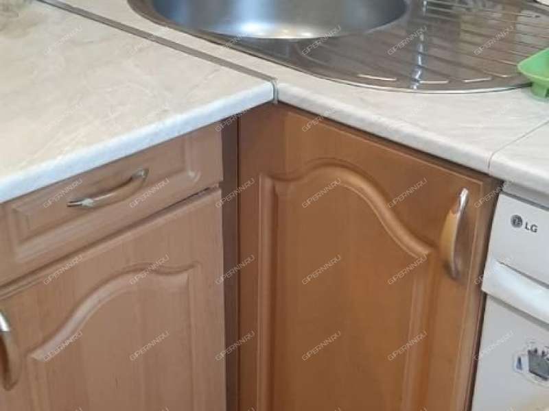 трёхкомнатная квартира на улице Героя Давыдова дом 14