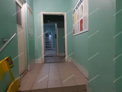 2-komnatnaya-nab-volzhskaya-d-8-k1 фото