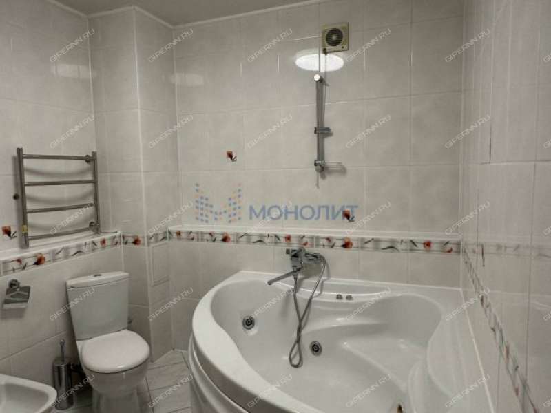 четырёхкомнатная квартира на улице Белинского дом 62