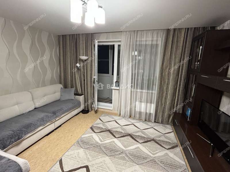 двухкомнатная квартира на улице Федосеенко дом 102