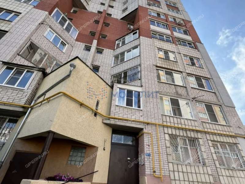 четырёхкомнатная квартира на Парковой улице дом 11 город Кстово