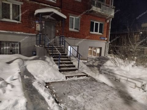 1-komnatnaya-ul-gorlovskaya-d-3a фото