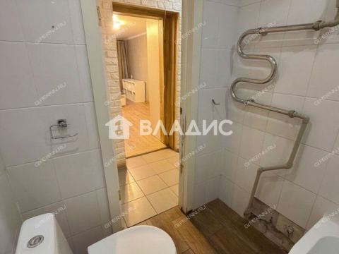 1-komnatnaya-ul-imeni-generala-ivlieva-d-32-k1 фото