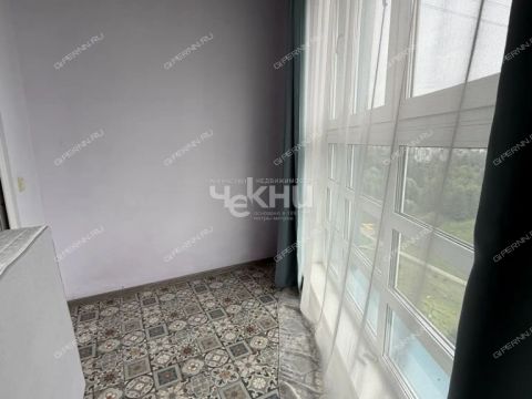 2-komnatnaya-ul-germana-lopatina-d-12-k1 фото