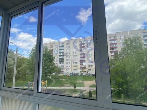 kvartira-studiya-ul-dvizhencev-d-36 фото