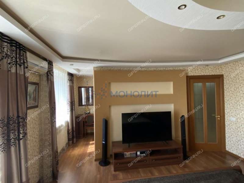 трёхкомнатная квартира на проспекте Циолковского дом 48 город Дзержинск