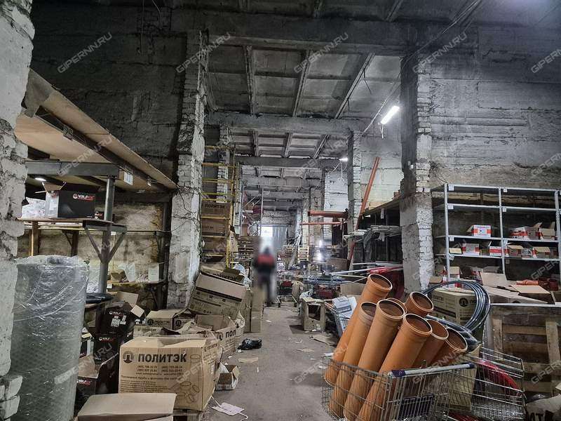 помещение под склад на Деловой улице