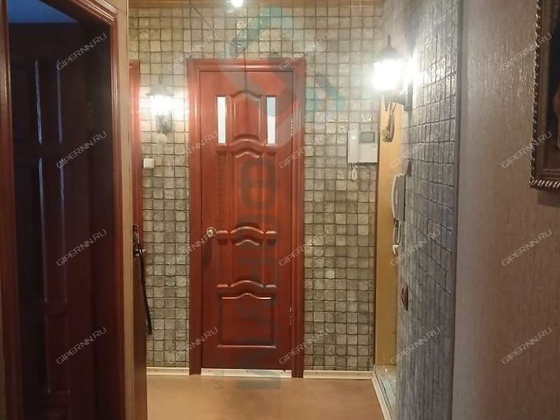 трёхкомнатная квартира на Авангардной улице дом 16