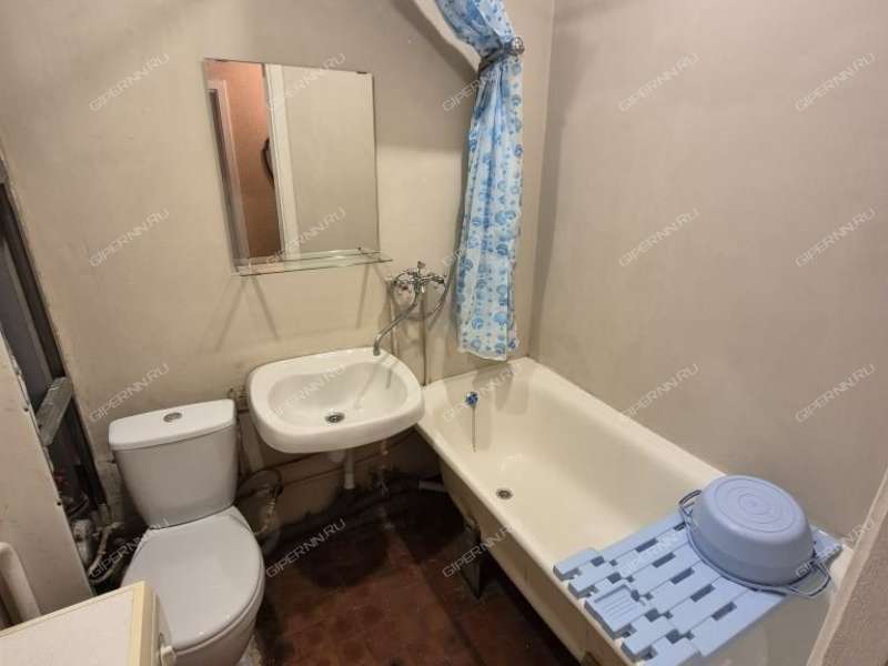 однокомнатная квартира в 6-м микрорайоне дом 9