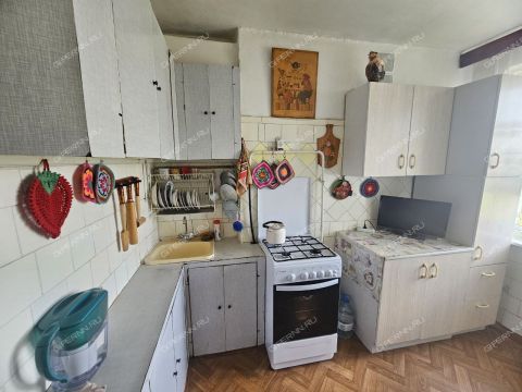3-komnatnaya-ul-gvardeycev-d-11 фото