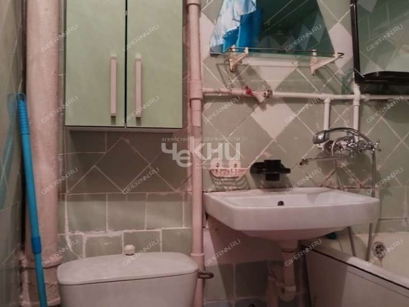 трёхкомнатная квартира на Автомеханической улице дом 10