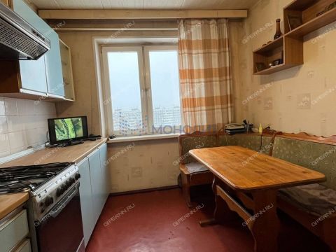 3-komnatnaya-ul-narodnaya-d-40 фото