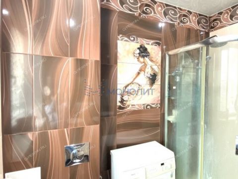 dom-rabochiy-poselok-reshetiha-volodarskiy-rayon фото