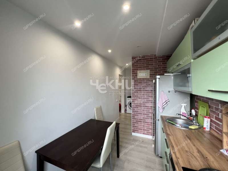 трёхкомнатная квартира на Трудовой улице дом 25