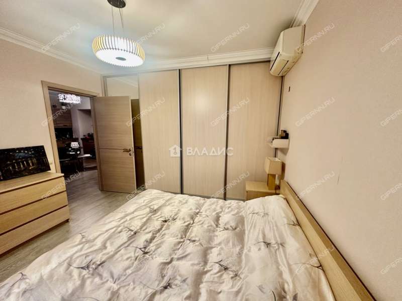 однокомнатная квартира на бульваре Академика Королёва дом 10