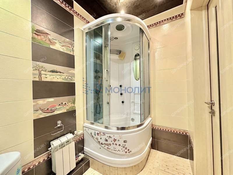 трёхкомнатная квартира на Большой Покровской улице дом 93б