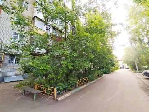 2-komnatnaya-ul-pavla-orlova-d-1 фото