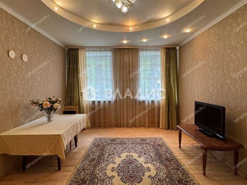 трёхкомнатная квартира на Комсомольской улице дом 3