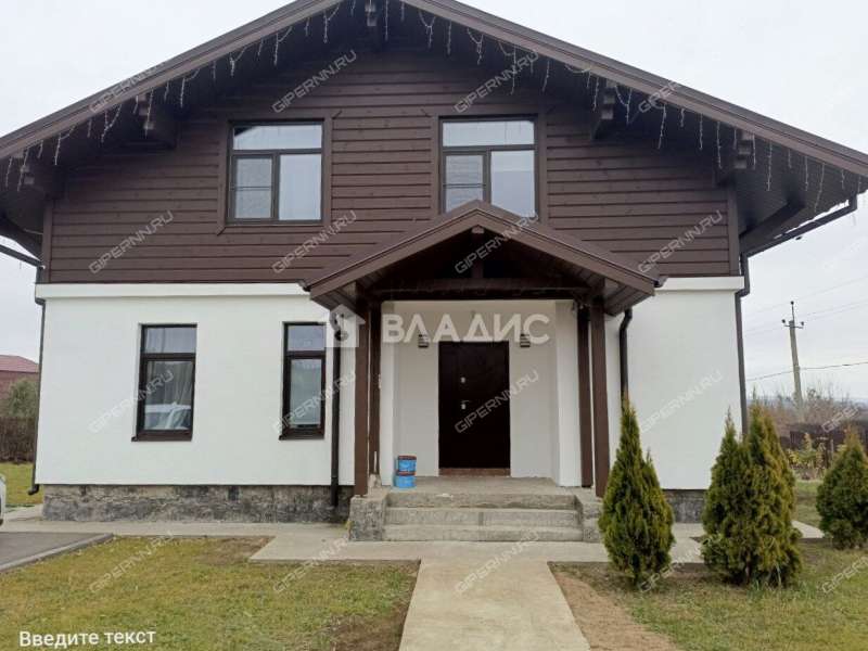 дом на улице Полевая деревня Карабатово