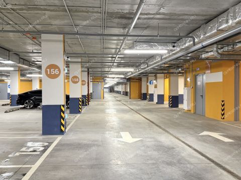 parkovochnoe-mesto-ul-bolshaya-pecherskaya-d-89 фото