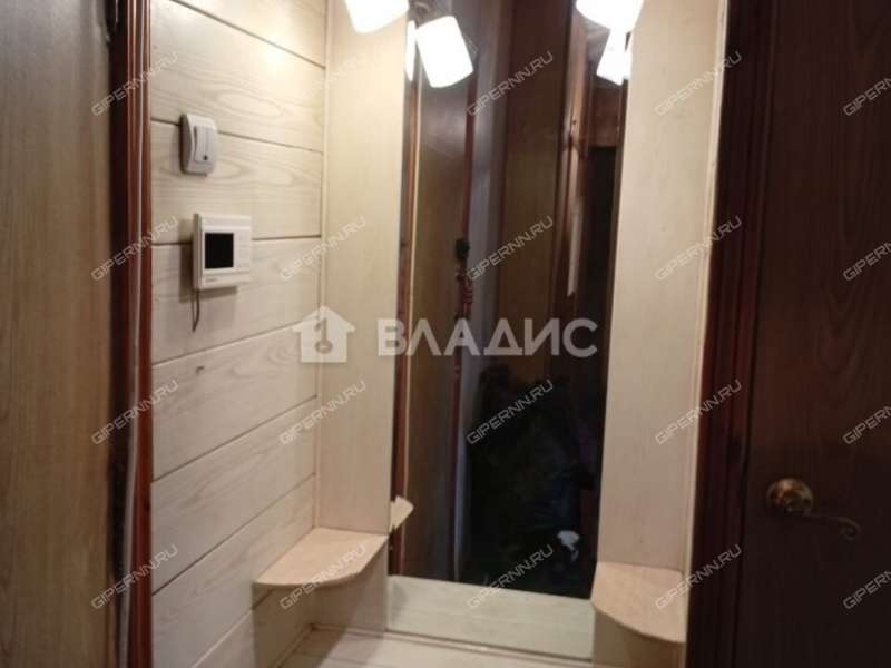 трёхкомнатная квартира на улице Героя Советского Союза Усилова дом 8