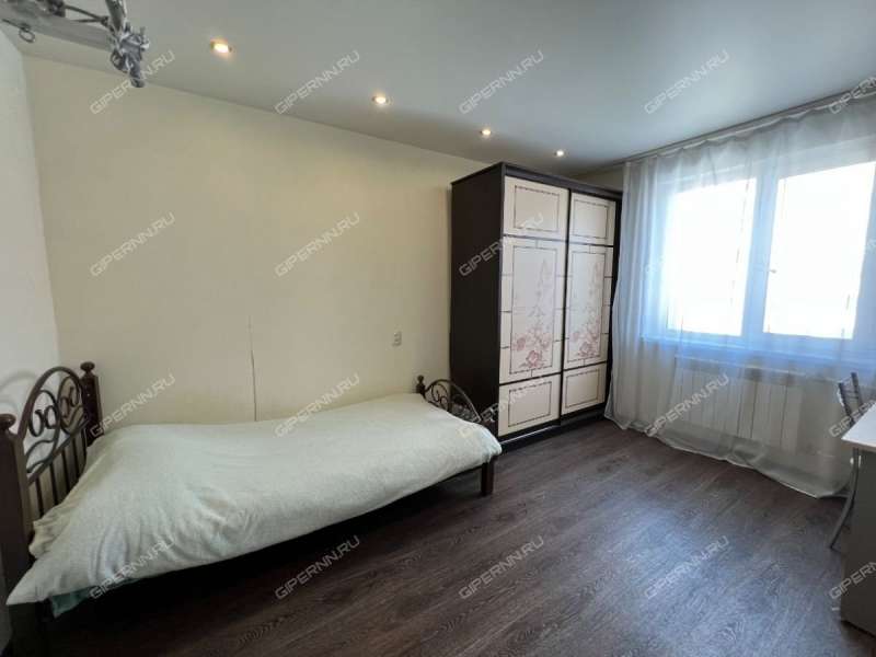 трёхкомнатная квартира на улице Сергея Акимова дом 22