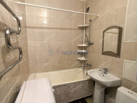 1-komnatnaya-ul-geroya-sovetskogo-soyuza-poyushheva-d-19 фото