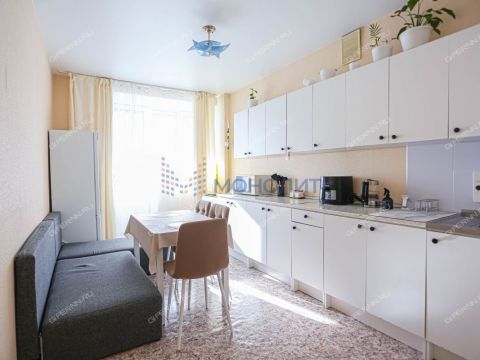 1-komnatnaya-ul-rodionova-d-193-k5 фото