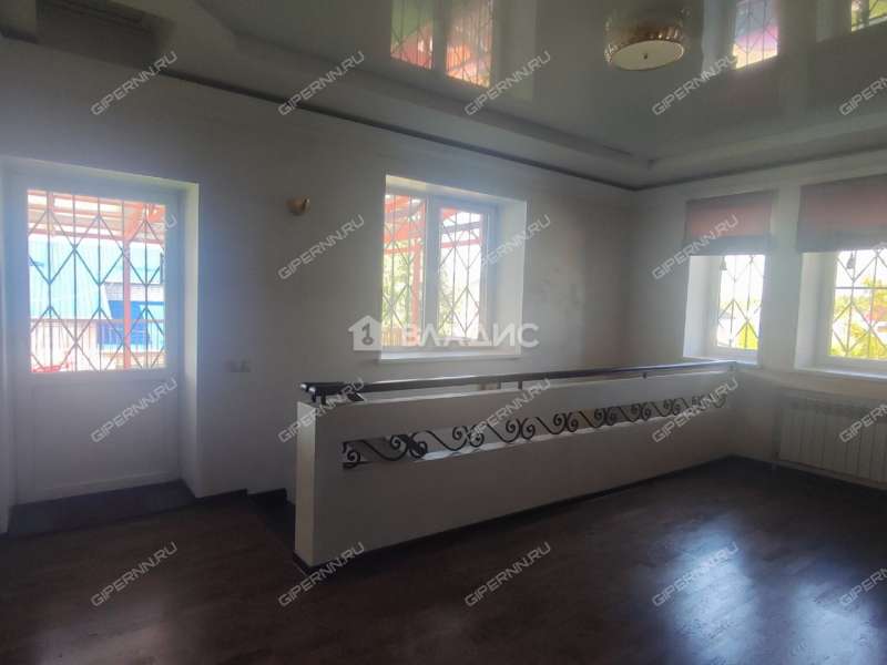 дом на улице Садовая сельский посёлок Буревестник