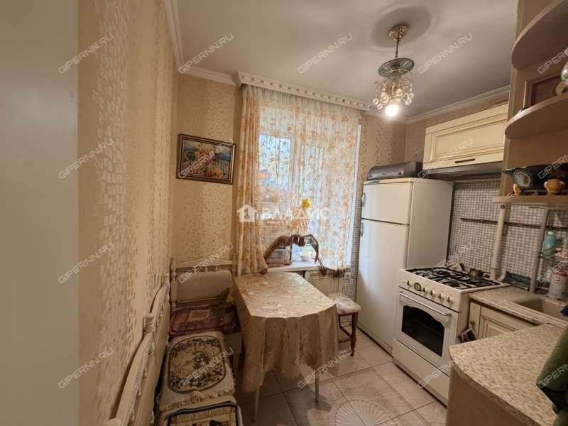 трёхкомнатная квартира на проспекте Ленина дом 61